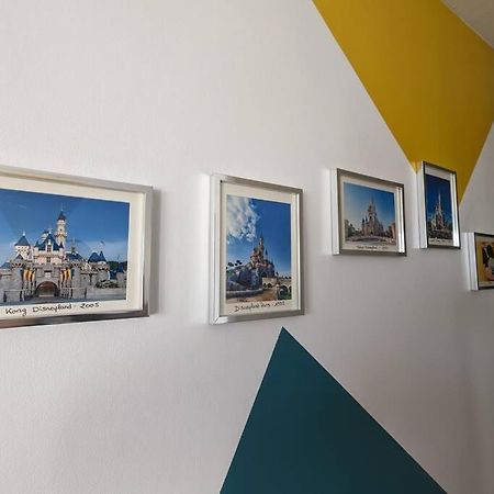 מונטבראן Disney'S Gallery A 5 Minutes De Disneyland Paris מראה חיצוני תמונה